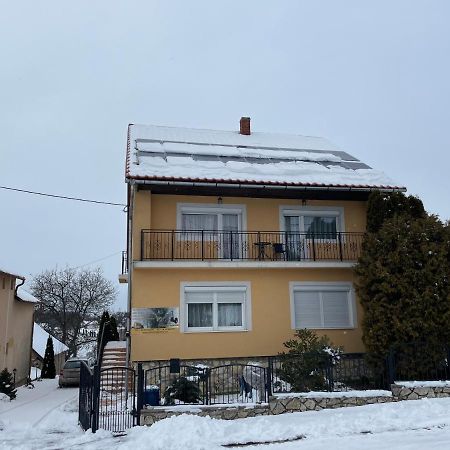 Öskarszt apartman Apartman Urkut Kültér fotó