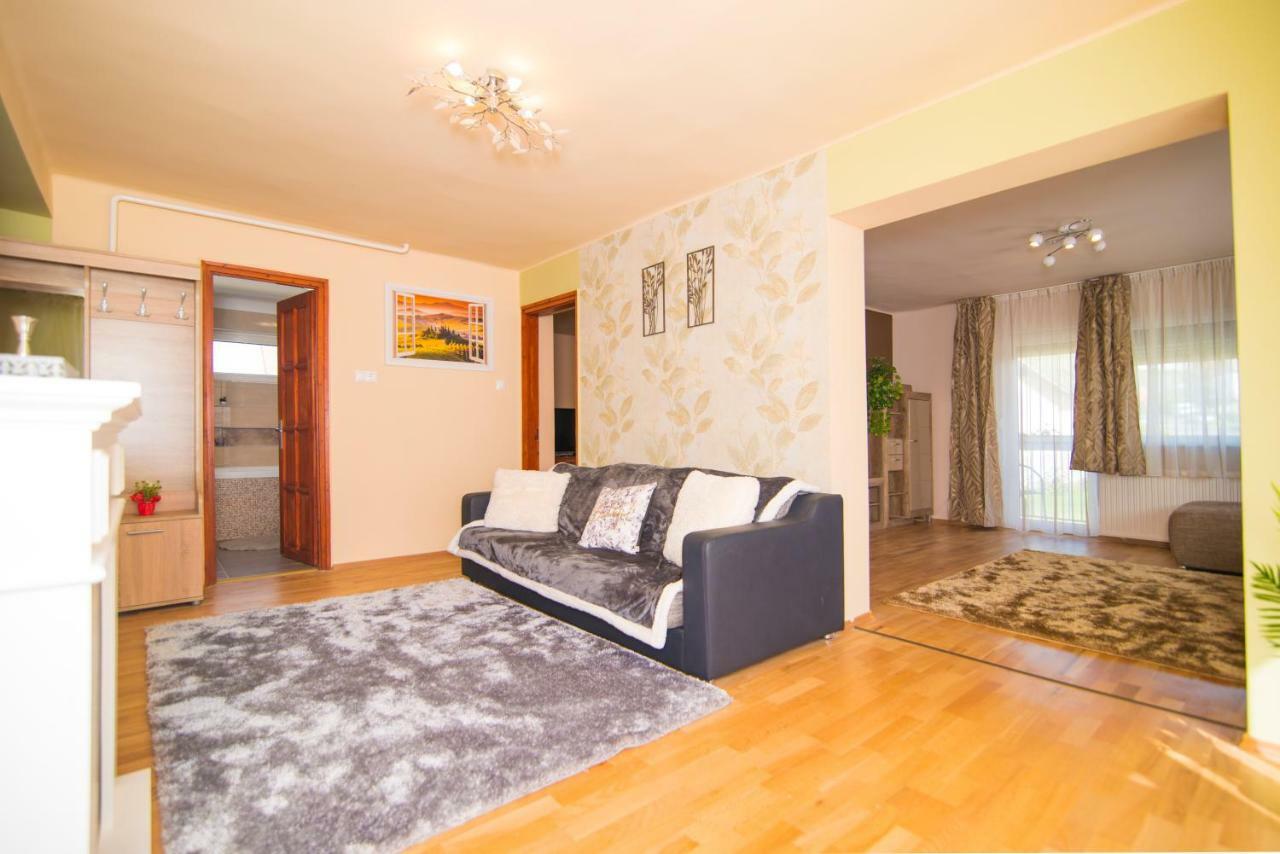 Öskarszt apartman Urkut Kültér fotó